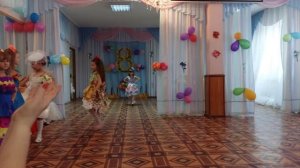 Показ мод в детском саду