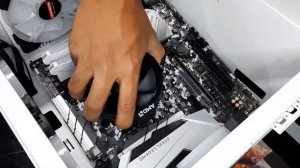 Ryzen 5 2600, Sapphire Nitro 580 4GB, Asrock B450m Steel Legend