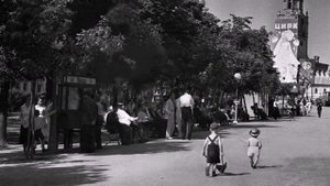 В семь часов у Никитских ворот