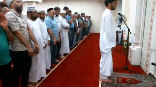 Ночная молитва в Исламском культурном центре Киева (10.07.2014) смотреть онлайн