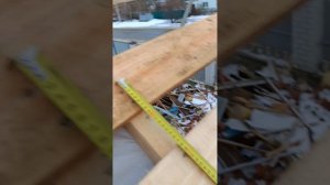 Как монтировать обрешетку под металлочерепицу.