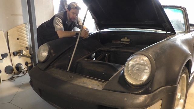 Introducing, my 1989 Porsche 911 (964) Turbo... kind of. смотреть онлайн