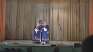 Из-за горочки туманик выходил
