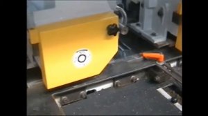 Деревообработка. Профилирующий станок для сращивания заготовок. Деревообрабатывающие станки.