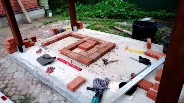 Этапы строительства уличной печи "Ростов"