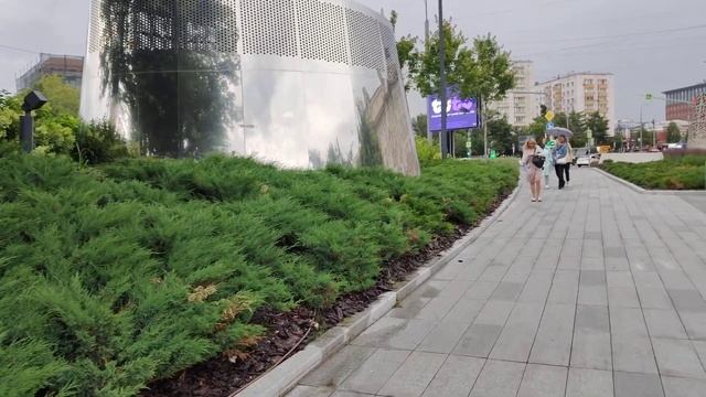 Здесь Лужков & co., вырыли огромную яму, а Собянин построил удивительный Павелецкий парк! #Moscow смотреть онлайн