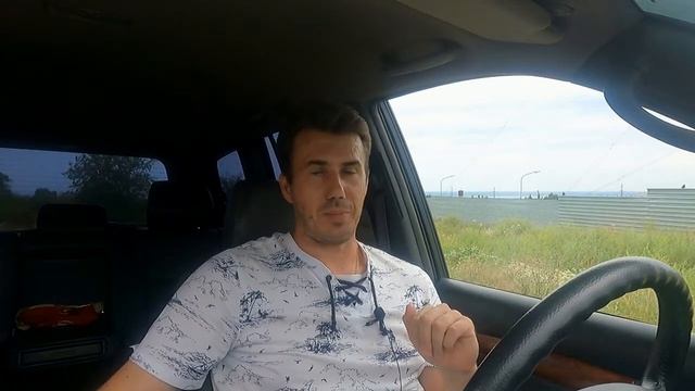 Новая Тойота Камри на минималках или беспробежная ПРАВОРУЛЬКА ИЗ ЯПОНИИ? Что лучше?