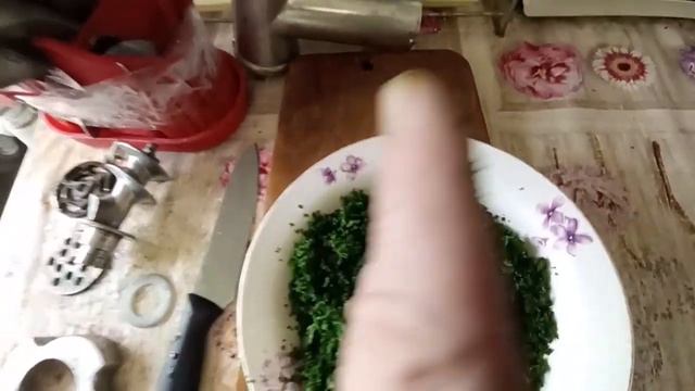 Ферментированный чай из листьев смородины   Сушка мушмулы