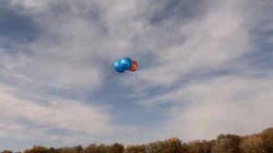ПОЛЁТ НА ГЕЛИЕВЫХ ШАРИКАХ