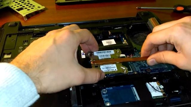 HP ProBook 4540S Thermal Paste Replacement l HP 4540S How To change Thermal Paste смотреть онлайн