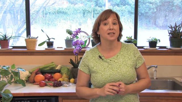 Garden & Lawn Maintenance : Types of Iris Plants смотреть онлайн