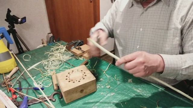 Weiden spalten und Schienen herstellen смотреть онлайн