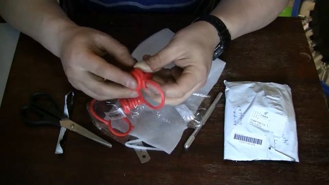 Посылка с Aliexpress: Силиконовая пробка для бутылки, красная, под пивную крышку (заказывал 2 штуки смотреть онлайн