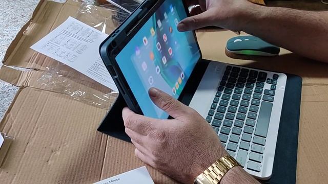 ЧЕХОЛ С КЛАВИАТУРОЙ XIAOMI PAD 5, Xiaomi pad 6 с подсветкой и мышью