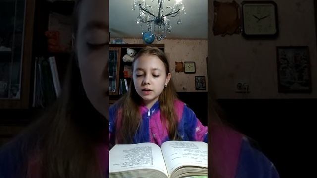 Дарья Кисилёва читает стихотворение «Про девочку, которая нашла своего Мишку» Саши Черного смотреть онлайн