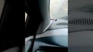 вот так стучит опора амартизатора вояжоре.