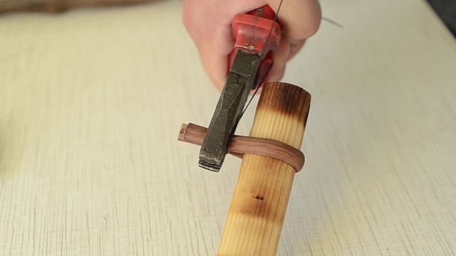 How to play the Duduk. Lessons(Уроки игры на дудуке): Изготовление хомутка. смотреть онлайн