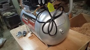 Компрессор масляный Quattro Elementi VENTO 50, 50 л, 1 84 кВт