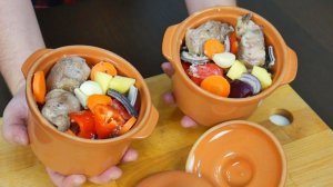 КАРТОШКА с МЯСОМ в ДУХОВКЕ. Жаркое в горшочках от Тихона.