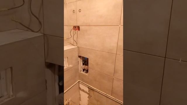плитка,с/у установка ванной,инсталляция, большой формат, дизайн. смотреть онлайн