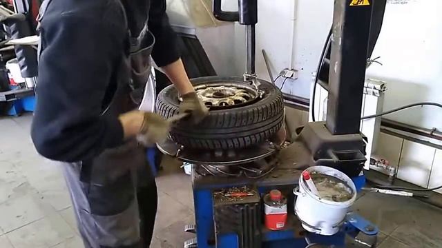 Меняем зимнюю резину на летнюю смотреть онлайн