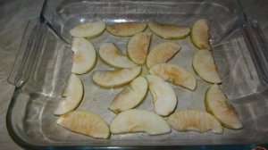 Шарлотка с кукурузной мукой