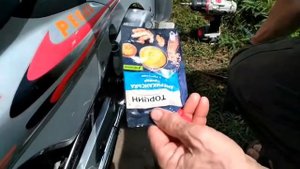 Воронка для заливки масла в двигатель мотоцикла.