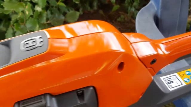 Teleskop Heckenschere von Husqvarna 520iHE3 смотреть онлайн