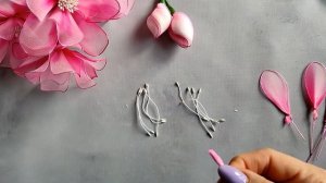 Цветы из двухцветного капрона Большие цветы из капрона своими руками Легко и просто\Master diy