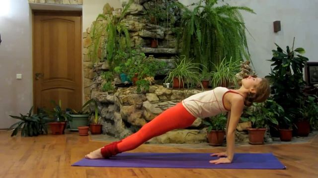 Упражнение для спины: вытяжение и укрепление смотреть онлайн