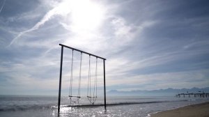 песня - Наши юные смешные голоса.