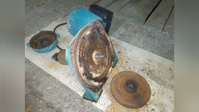 РЕМОНТ , ЗАМЕНА ФИБРЫ НА НАСОСНОЙ СТАНЦИИ (ГИДРАФОР) смотреть онлайн