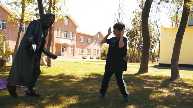 Экранизация сказки "Два брата и скатерть самобранка" (4+13 отряды) смотреть онлайн