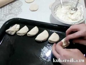 Ленивые пирожки с творогом из дрожжевого теста