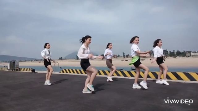 BEAUTIFUL LIFE/ ( Dance 2 Disco Bootleg)/ Ace of Base/ Zumba BiBu cover. смотреть онлайн