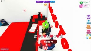 Робмикс пришла в гости в Адопт Ми роблокс | Adopt Me roblox | Robmix (Rob mix) оценивает мои дома