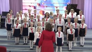 "Нотный бал" сл. Н. Соловьёвой, муз. Г. Струве. Младший хор МБУДО "ДМШ" г. Усолье-Сибирское
