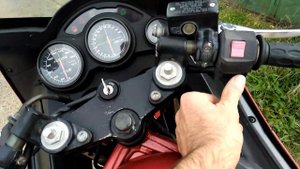 заводка на холодную Сузуки РФ 400.