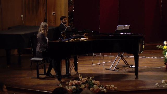 Alexia M., Bianca R. și Horia I. - Melodia "Jesus Is the Living Stone" - Conferința ”Cum gândim?” смотреть онлайн