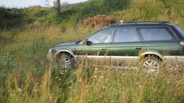 Legacy Outback 2.5mt Hill climb смотреть онлайн