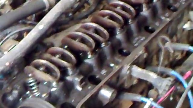 Пробуем регулировку клапанов opel senator C30LE смотреть онлайн