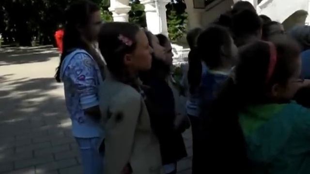 Экскурсия 3"Б" класса школы №601 в Коломенское. 24.05.2012. (1) смотреть онлайн