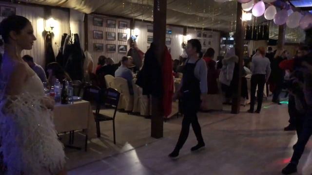 Новогодний корпоратив // Новогодний образ // Платье / Новый год 2020 / New year 2020 / Видео съемка