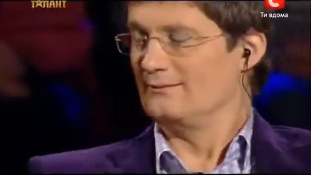Одолжила .одолжила.