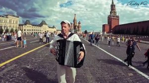 Деревенский виртуоз покоряет столицу Андрей Кир шагает по Москве hInR VNKN6c
