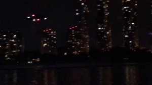 Пожарные вертолёты в ночи