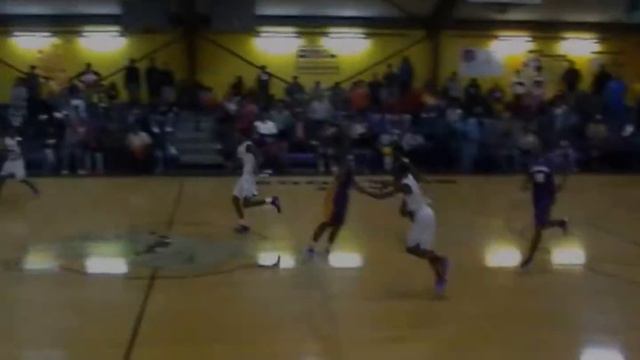 Dee Levingston Freshman Highlights смотреть онлайн