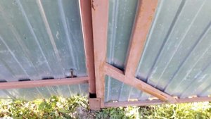 Классные самодельные откатные ворота НАДЁЖНО БЕЗ ПОРОГА, ДЁШЕВО И СЕРДИТО! Легко, просто и быстро !