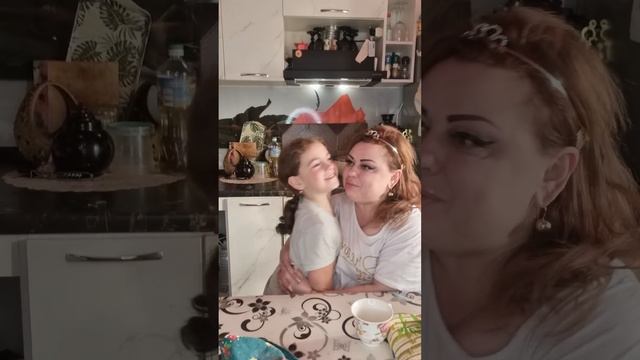 неплачь дочка🤣🤣🤣🤣🤣😁