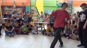 Poppin Grib VS ... \ Popping \ ORIGAMI DANCE BATTLE